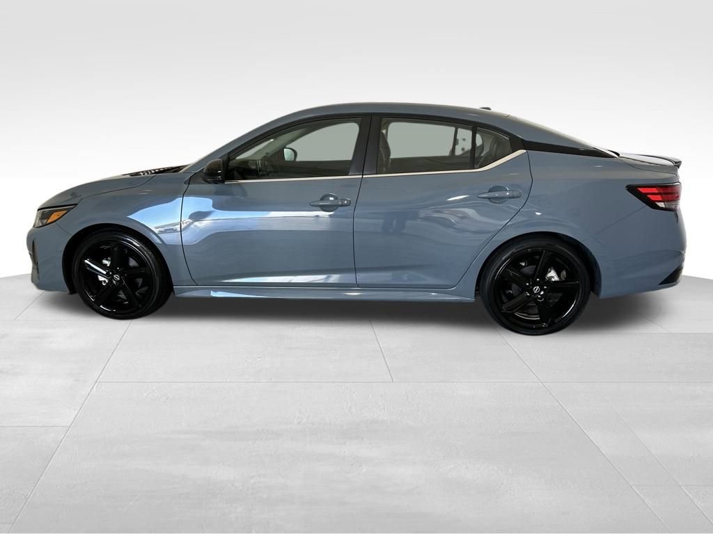Certified 2024 Nissan Sentra SR w/ SR Premium Package image 18