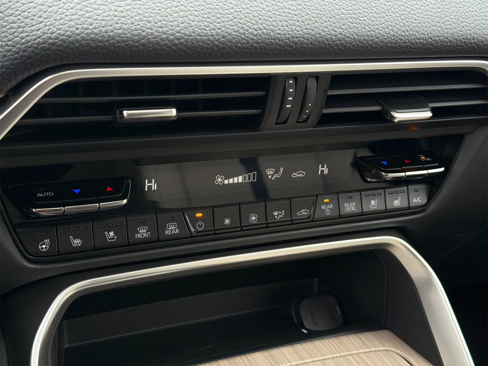 New 2026 MAZDA CX-90 Plug-In Hybrid w/ Preferred image 29