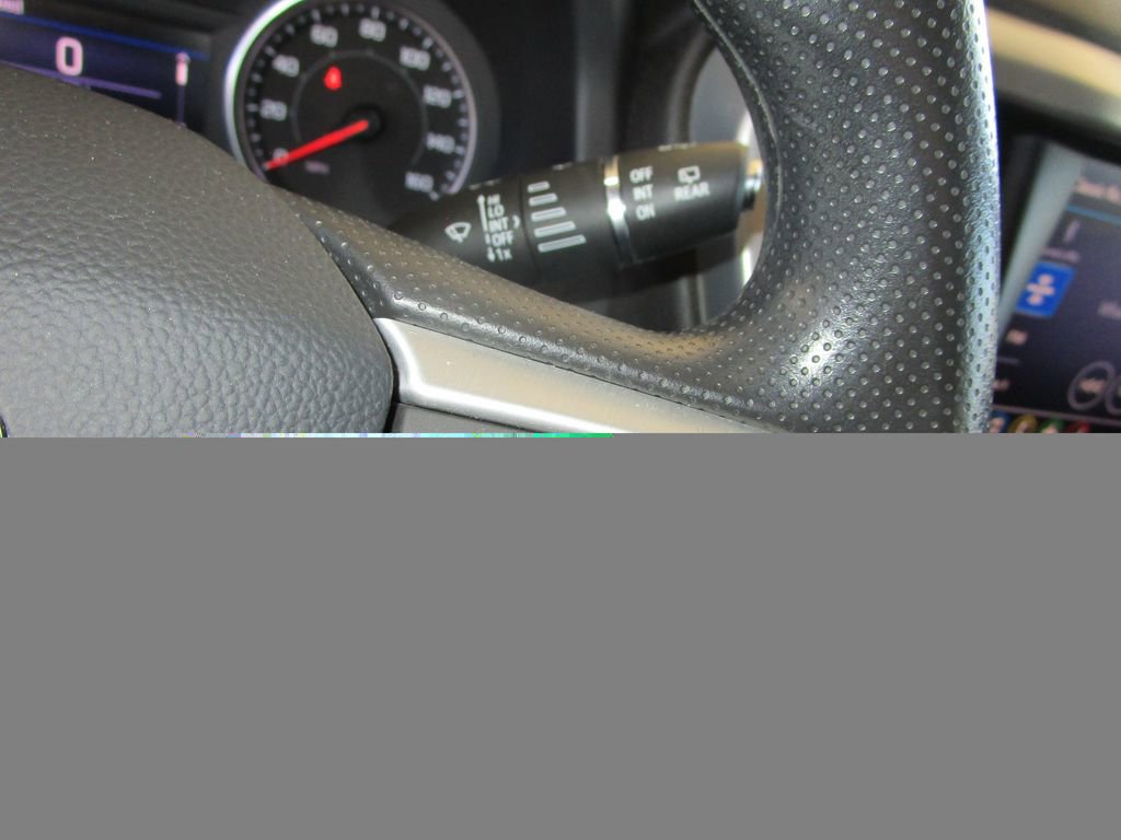 Used 2021 GMC Acadia SLE image 30