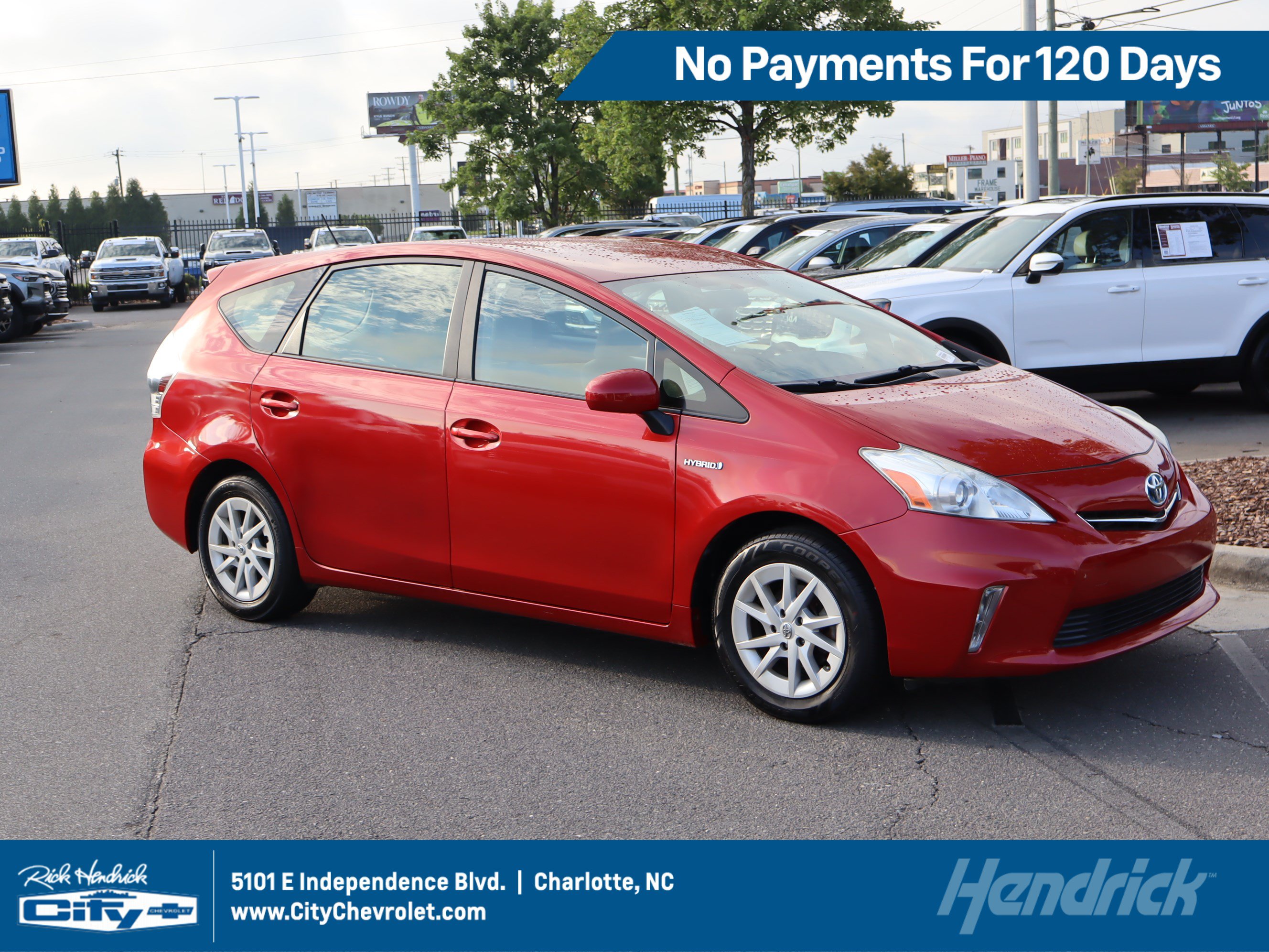 Used 2014 Toyota Prius V Three FWD image 1