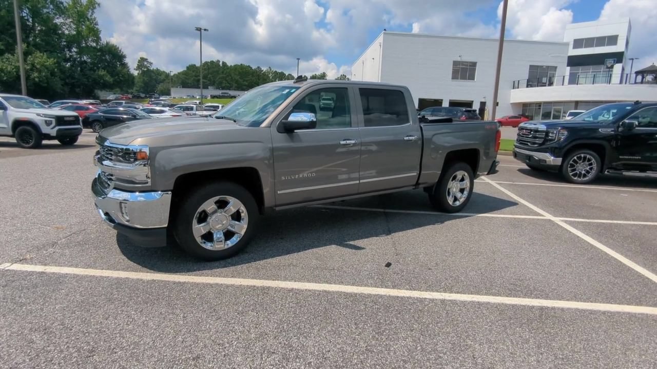 Used 2017 Chevrolet Silverado 1500 LTZ w/ Sport Package AWD/4WD image 4