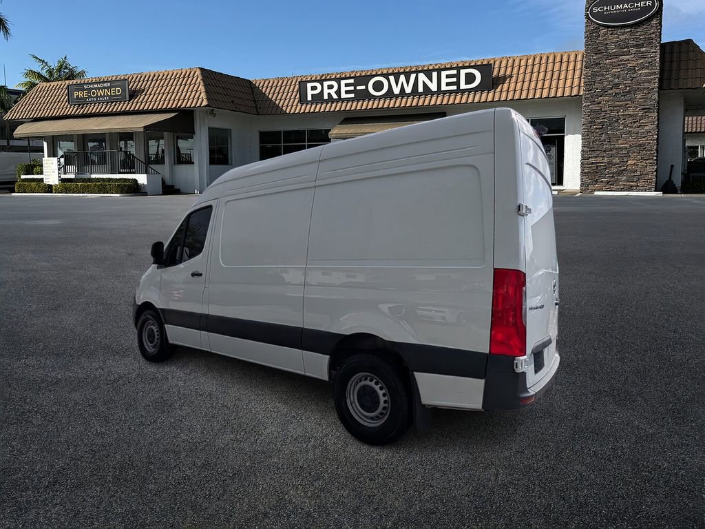 Used 2025 Mercedes-Benz Sprinter 2500 image 5