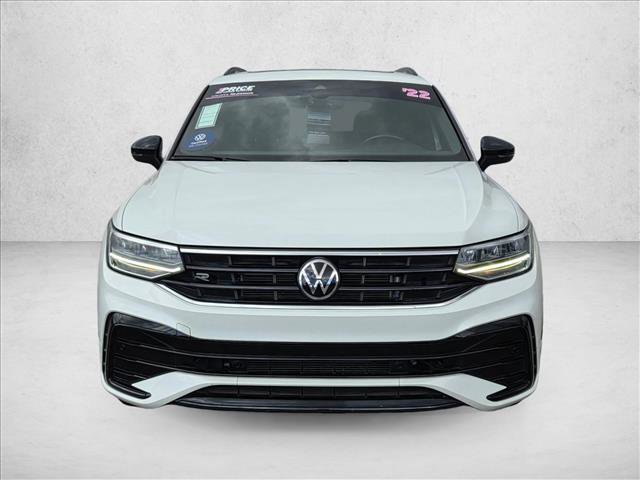 Certified 2022 Volkswagen Tiguan SE R-Line FWD image 3