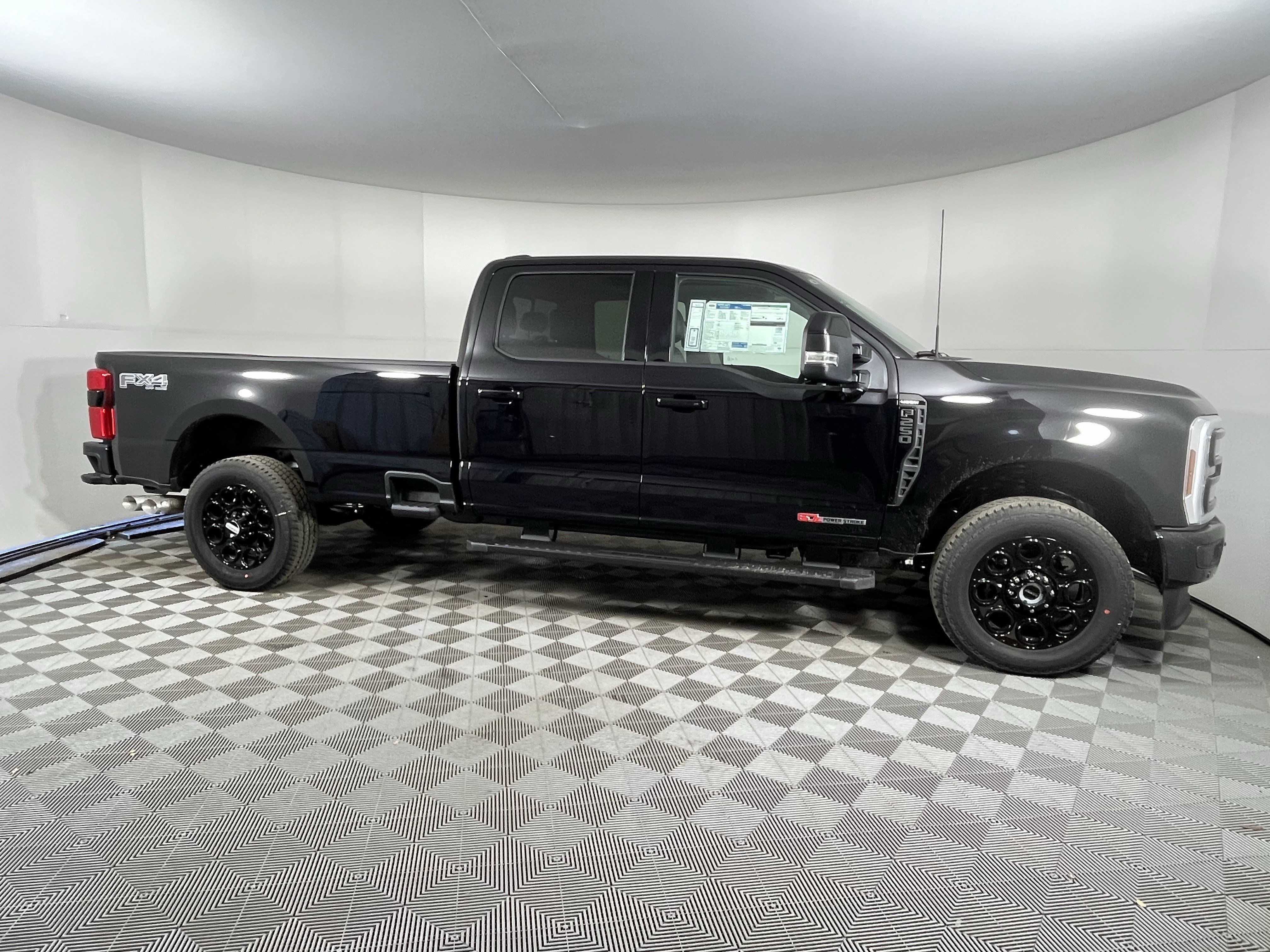 New 2026 Ford F250 Lariat w/ Black Appearance Package image 6