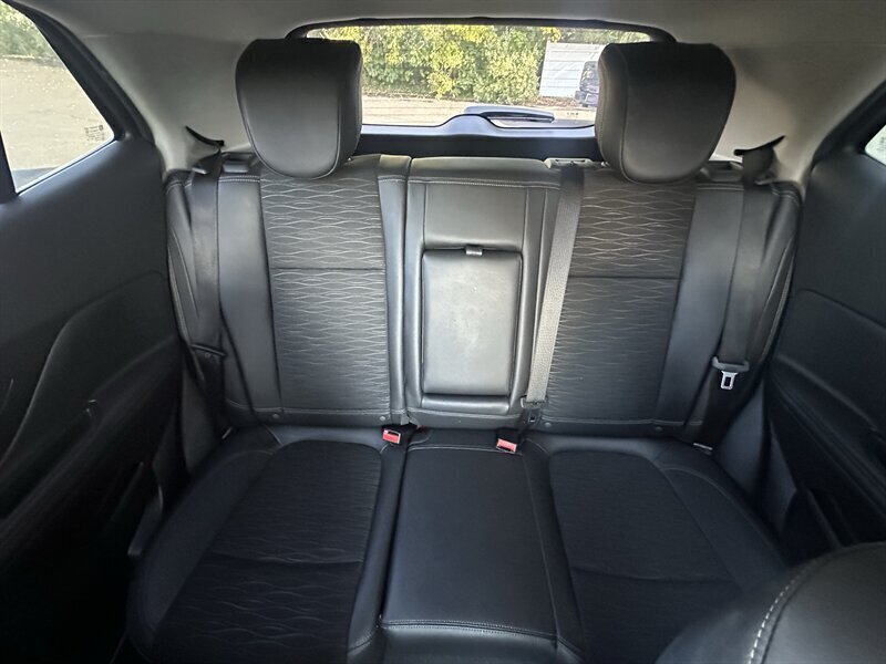 Used 2015 Buick Encore Convenience FWD image 32