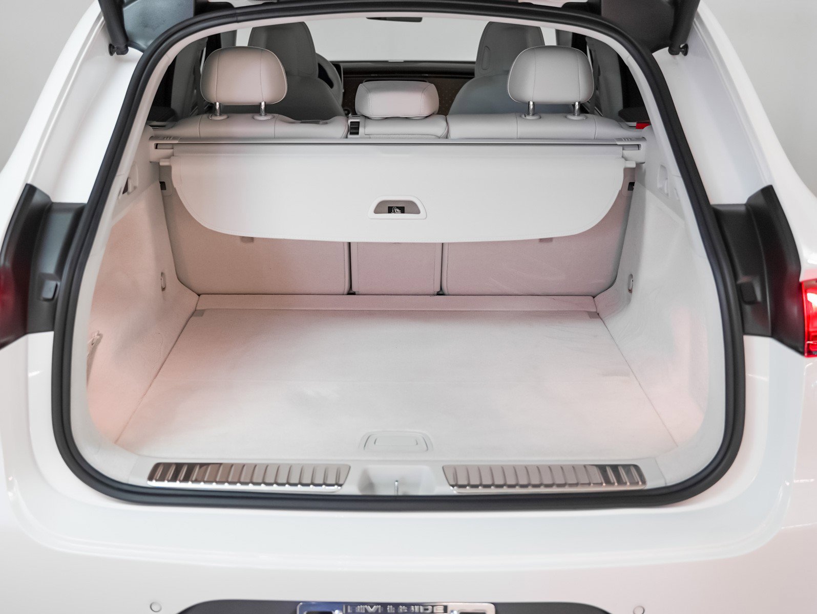 Certified 2024 Mercedes-Benz EQE 350+ SUV image 11