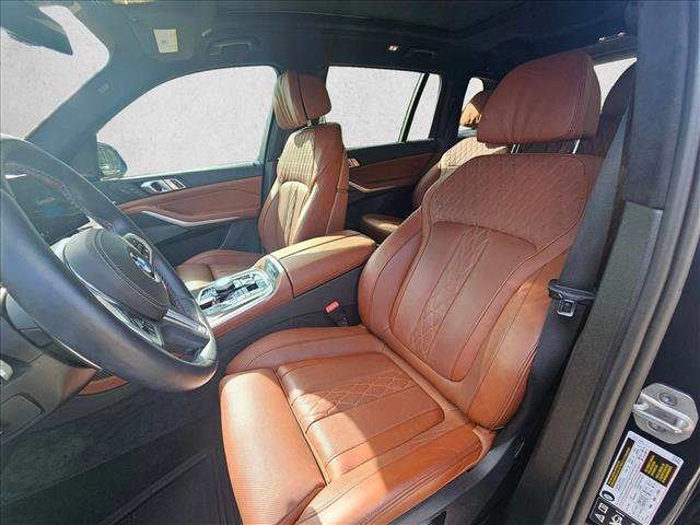 Certified 2025 BMW X7 M60i image 11