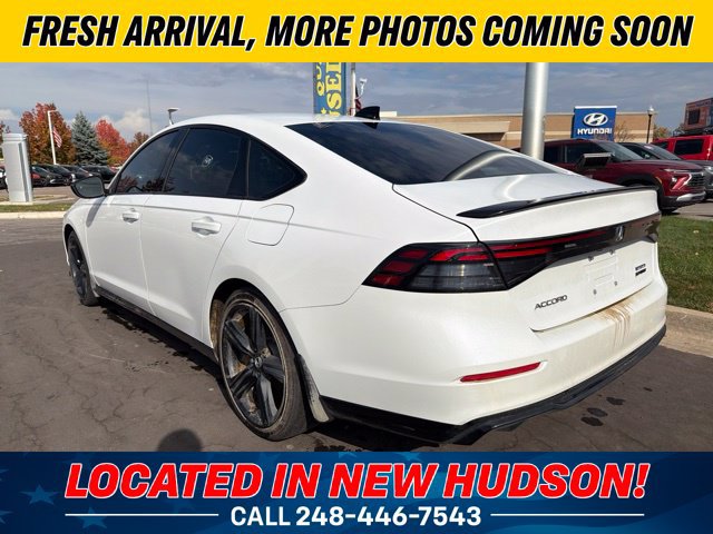 Used 2025 Honda Accord Sport image 2