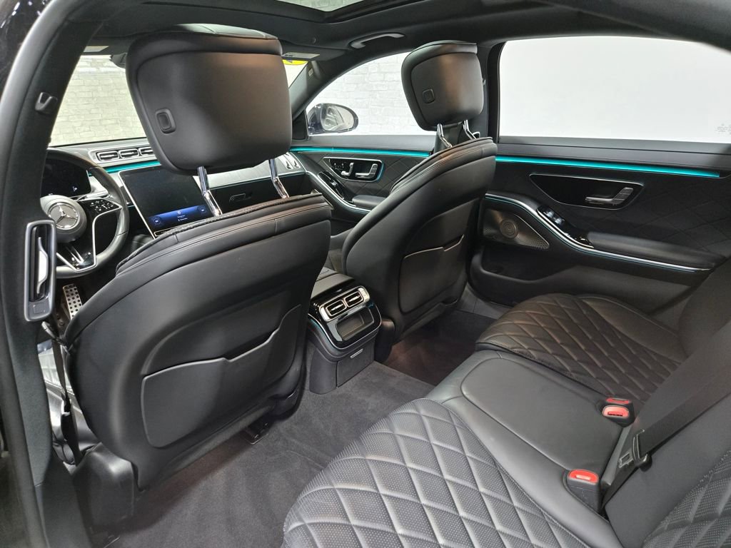 Used 2022 Mercedes-Benz S 580 4MATIC Sedan image 33