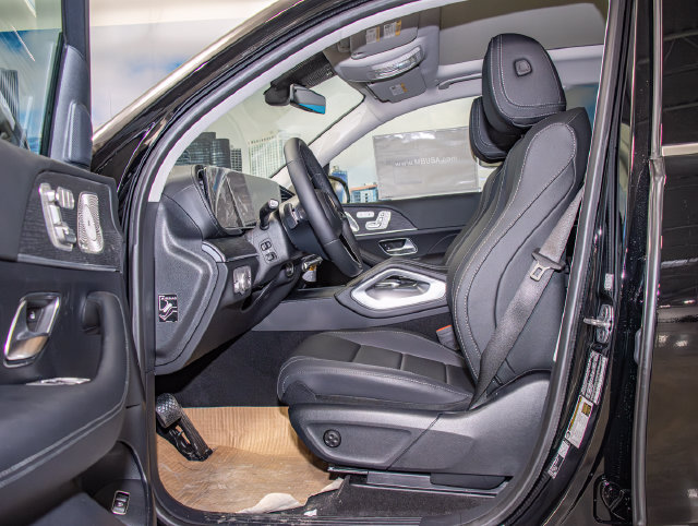 Certified 2026 Mercedes-Benz GLS 450 4MATIC image 20