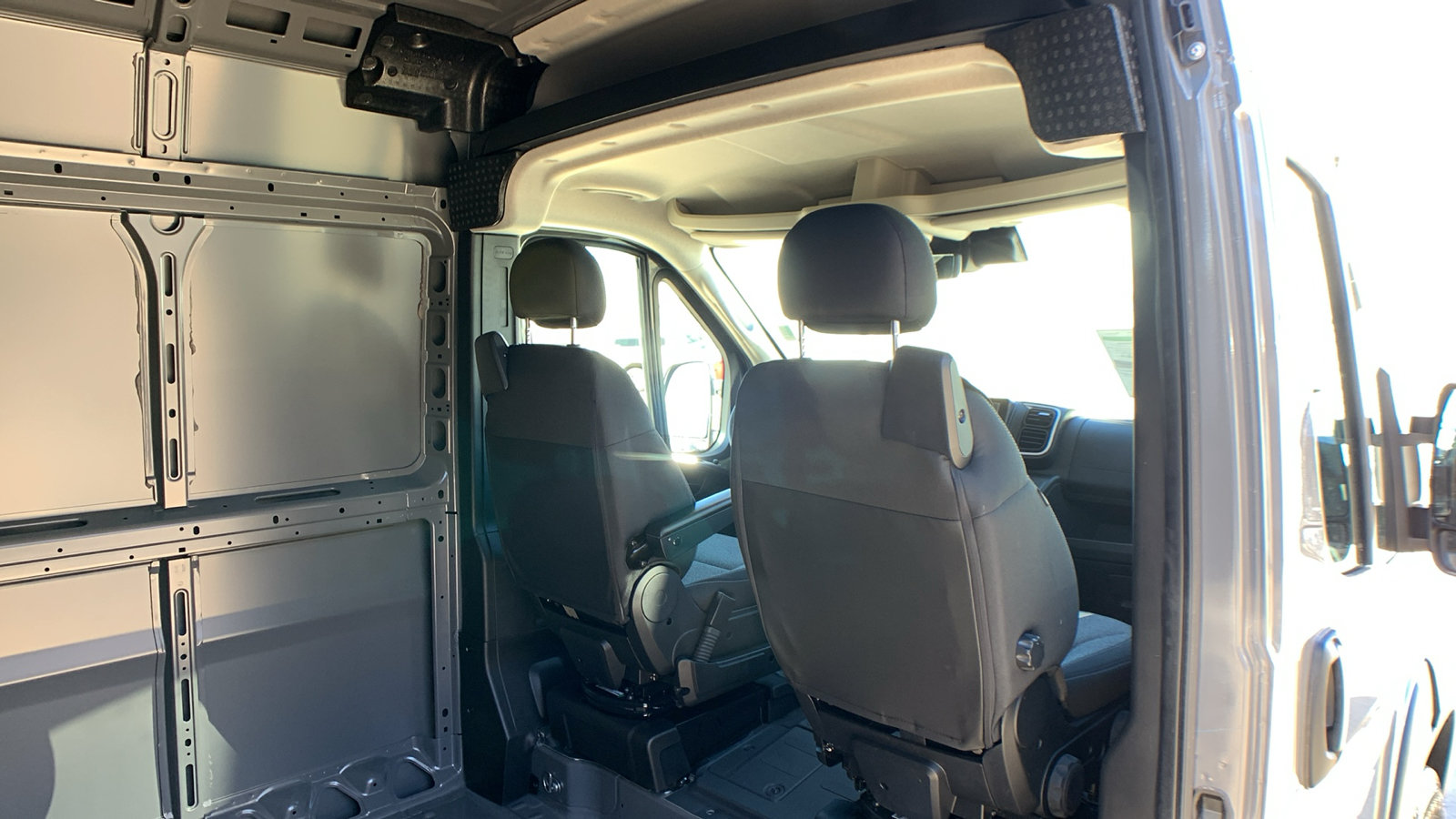New 2026 RAM ProMaster 2500 w/ Quick Order Package 22G SLT FWD image 26