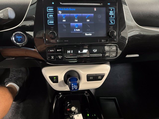 Used 2017 Toyota Prius Four FWD image 29