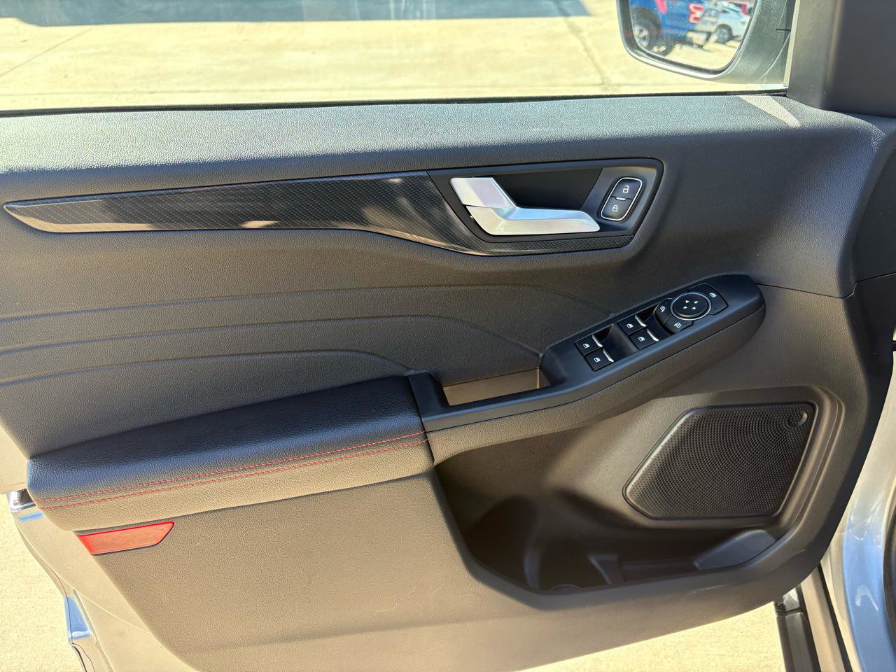 Certified 2024 Ford Escape ST-Line FWD image 10