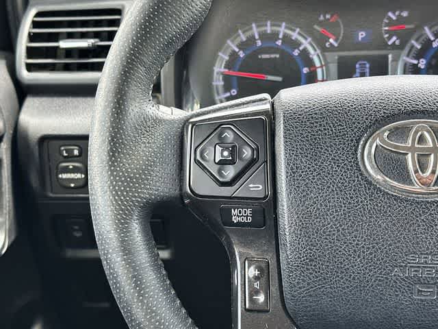 Used 2017 Toyota 4Runner TRD Off-Road Premium AWD/4WD image 9