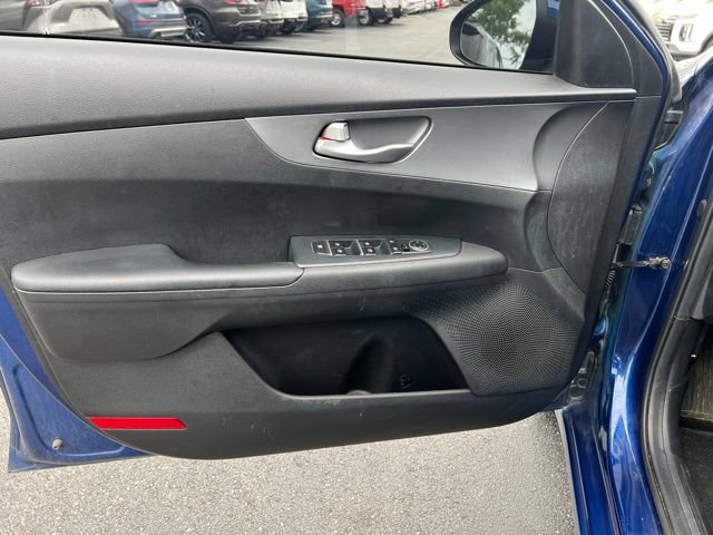 Used 2021 Kia Forte LXS FWD image 23