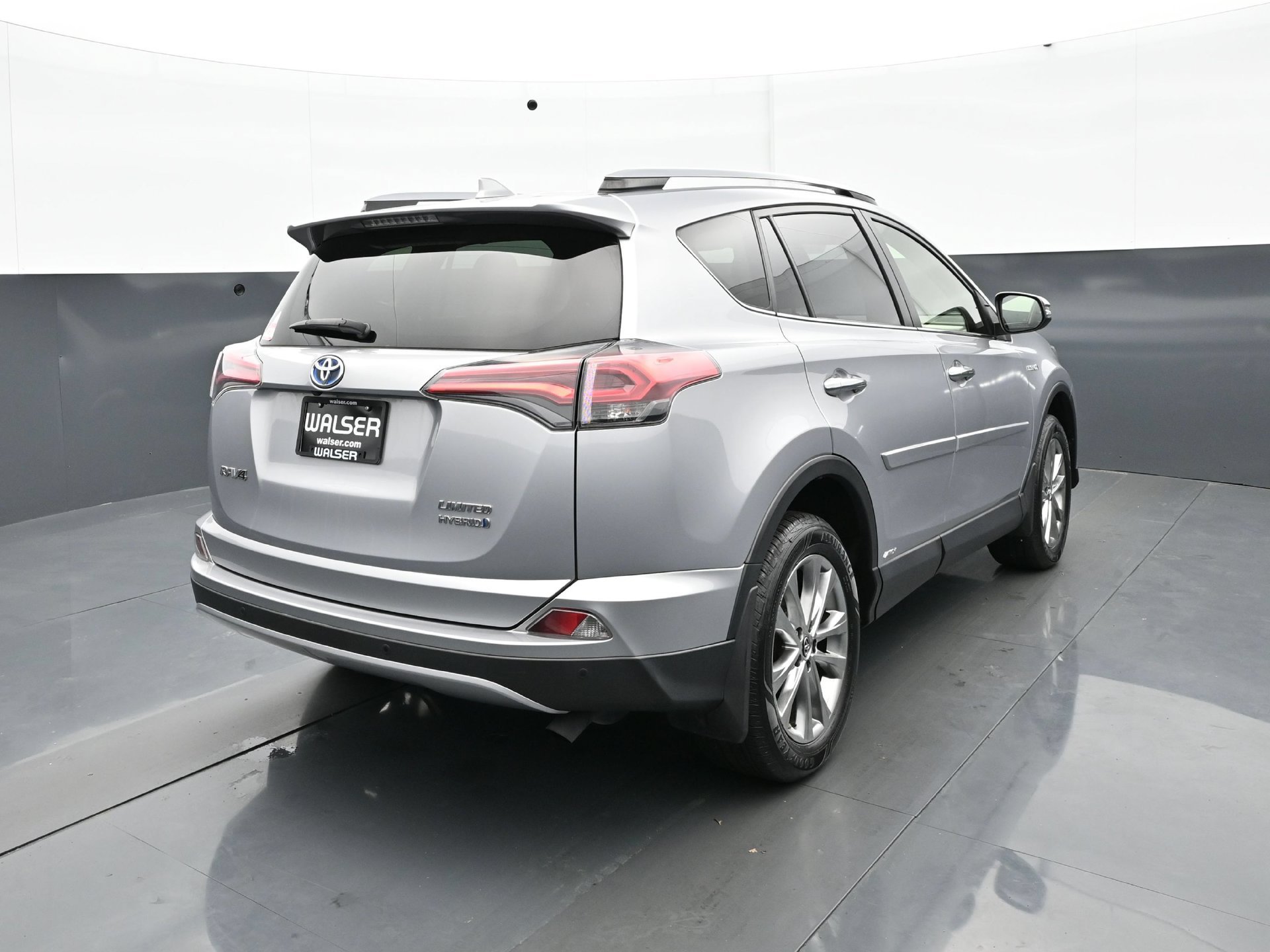Used 2017 Toyota RAV4 Limited w/ Protection Package AWD/4WD image 6
