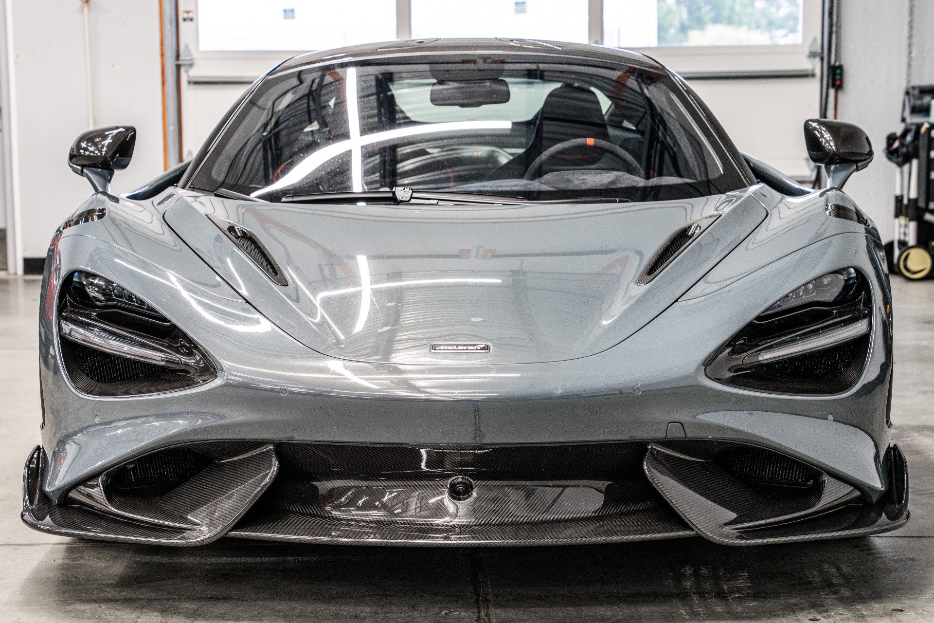 Used 2021 McLaren 765LT image 4