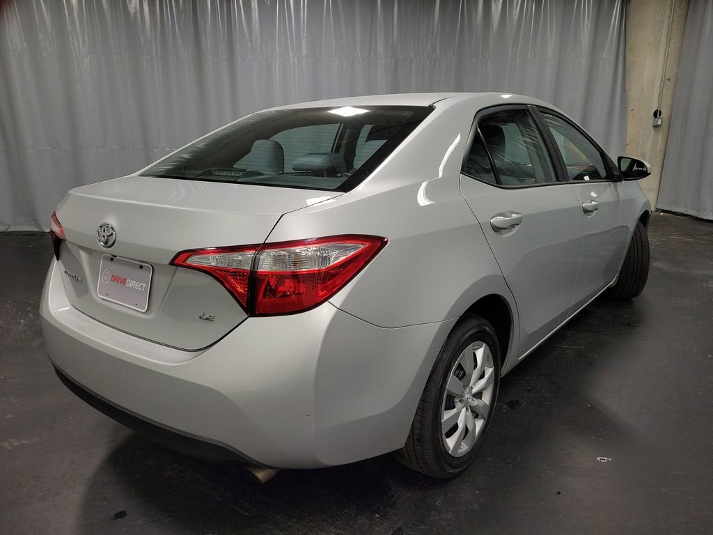 Used 2015 Toyota Corolla LE image 8