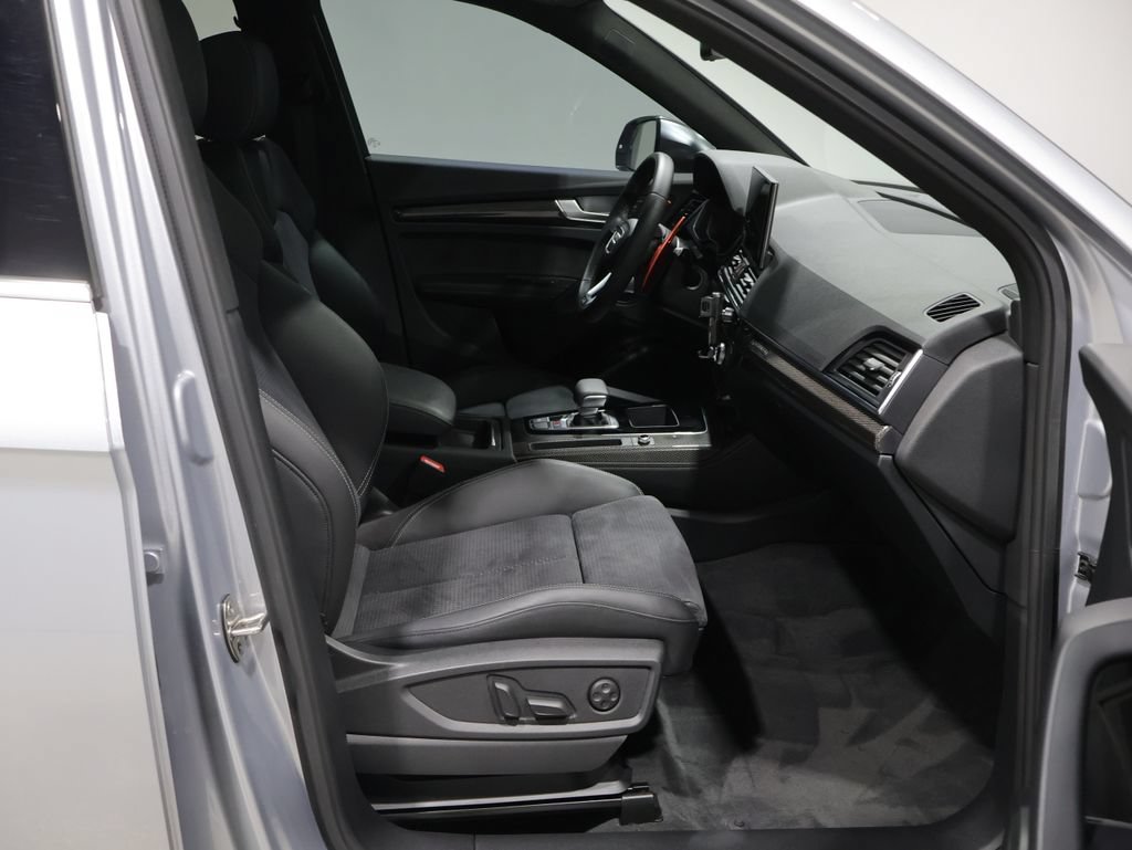 Used 2022 Audi SQ5 Premium Plus AWD/4WD image 24