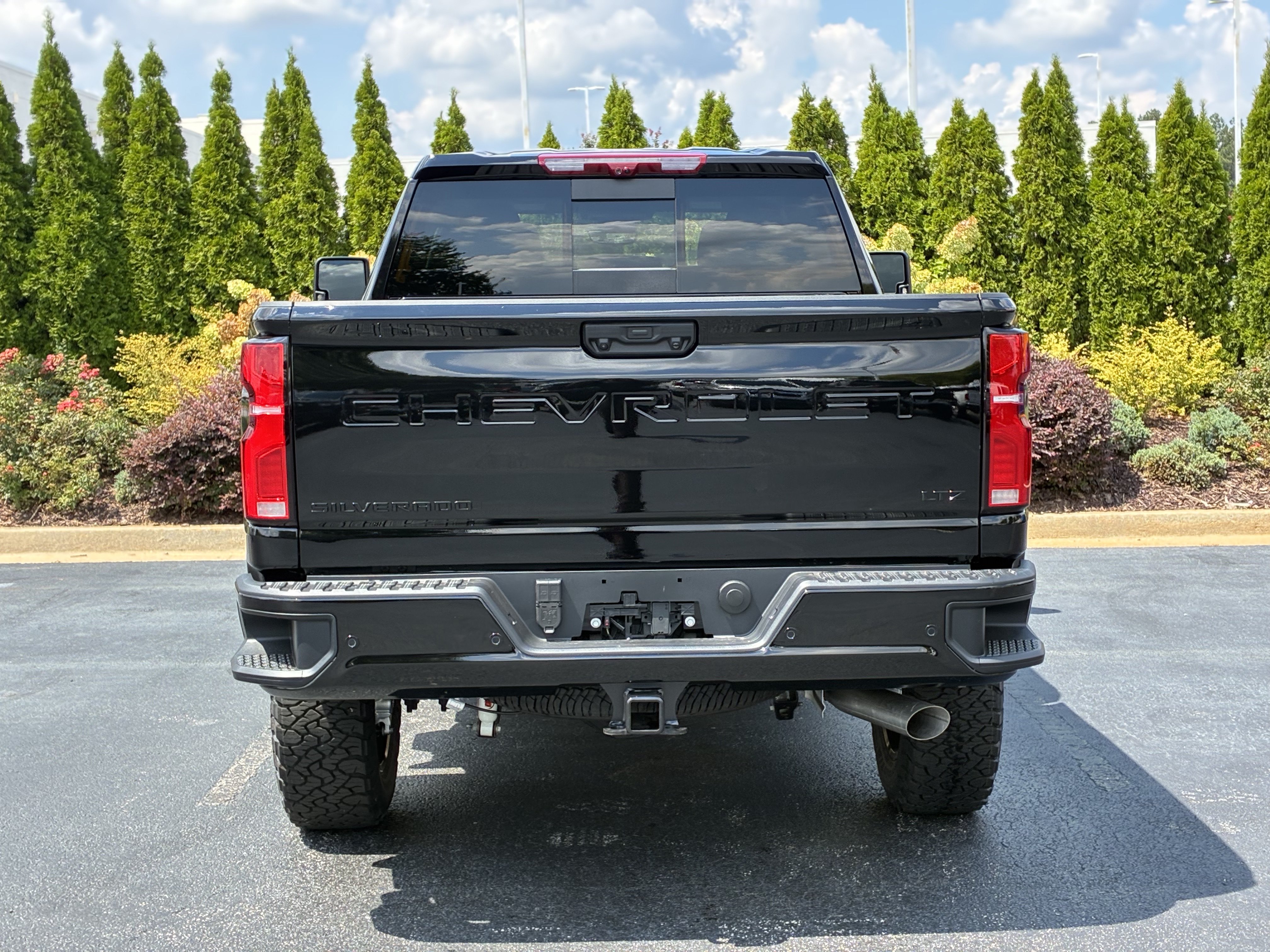 New 2026 Chevrolet Silverado 3500 LTZ w/ LTZ Plus Package AWD/4WD image 9