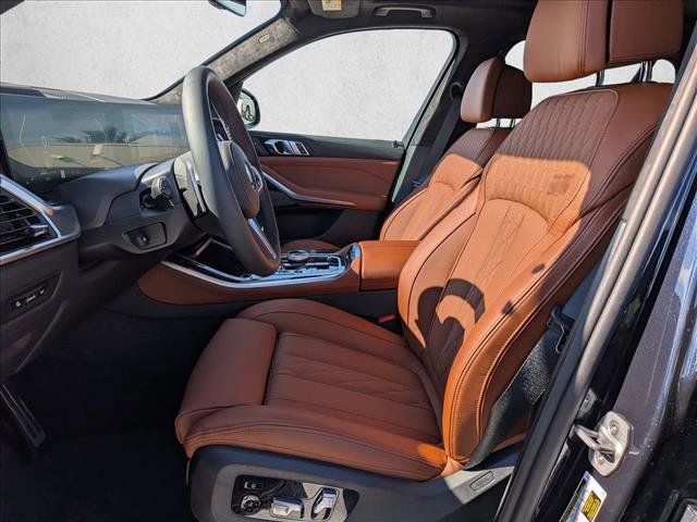 New 2026 BMW X5 xDrive50e image 4