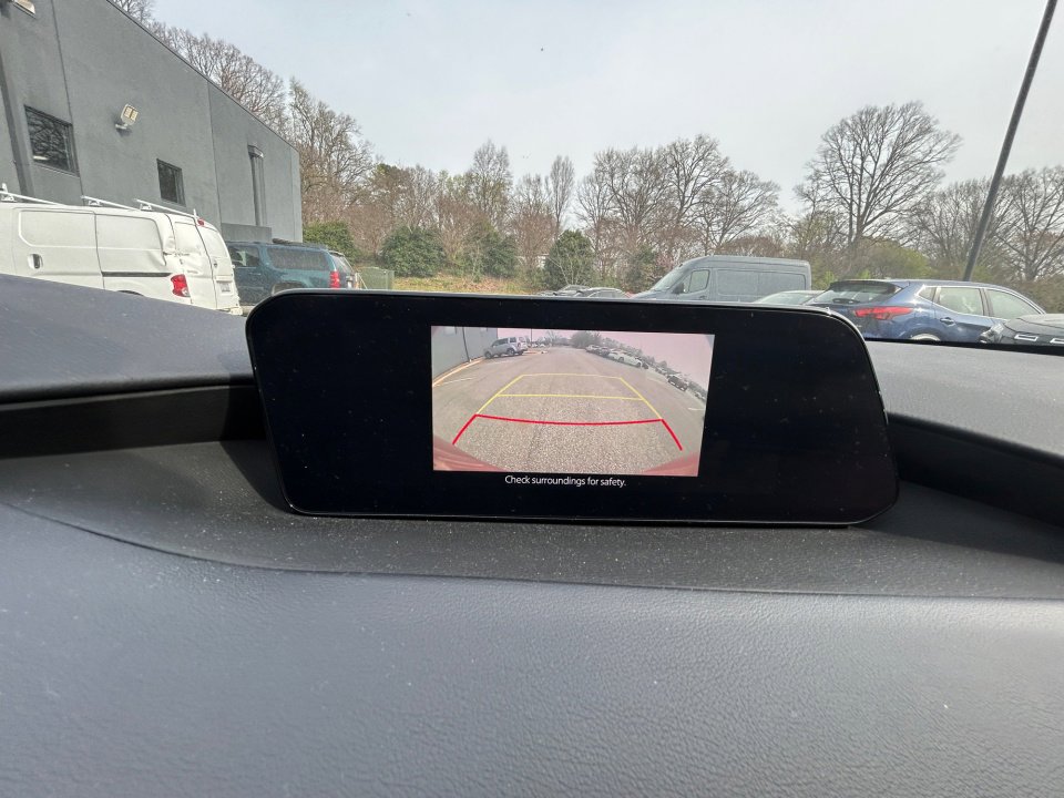 Used 2023 MAZDA MAZDA3 s FWD image 19