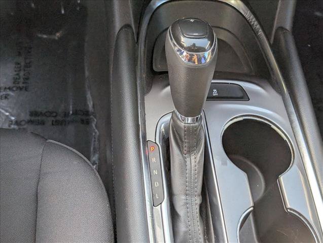 Used 2017 Chevrolet Malibu Hybrid FWD image 12