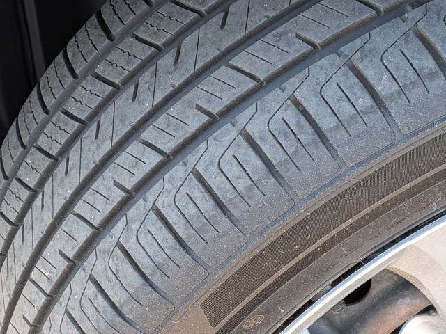 Used 2020 Toyota Corolla LE image 11