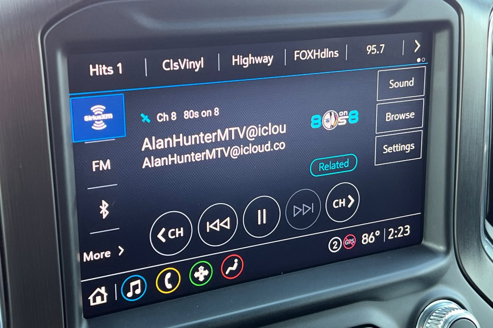 Used 2021 GMC Sierra 2500 AT4 w/ Gooseneck/5TH Wheel Package image 25