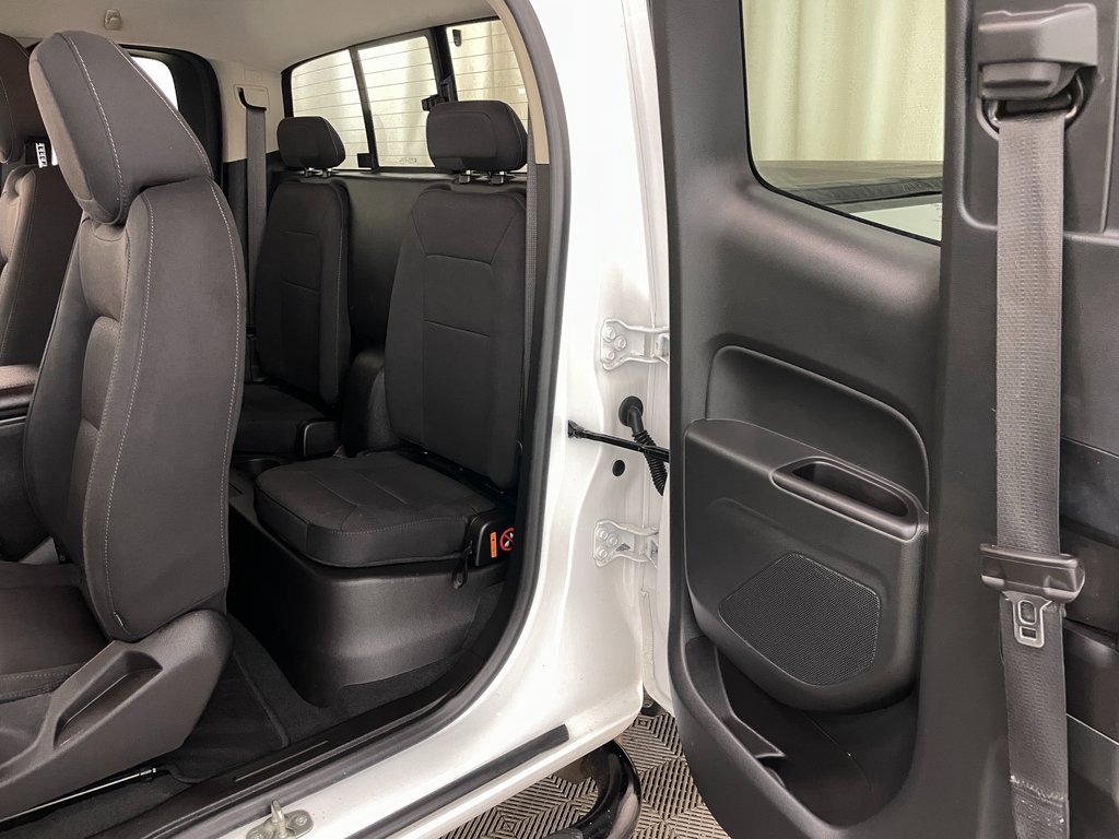 Certified 2022 GMC Canyon Elevation w/ Trailering Package image 42