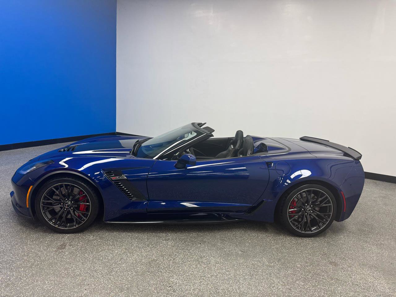 Used 2017 Chevrolet Corvette Z06 RWD image 5