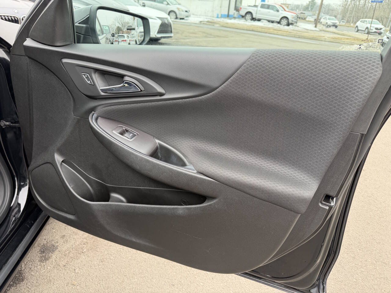 Used 2022 Chevrolet Malibu LT FWD image 14