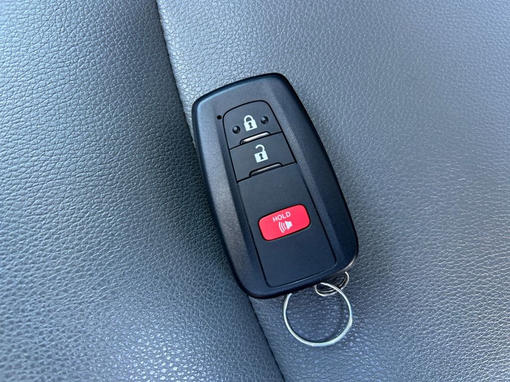 Used 2024 Toyota 4Runner SR5 Premium w/ Moonroof Package image 33