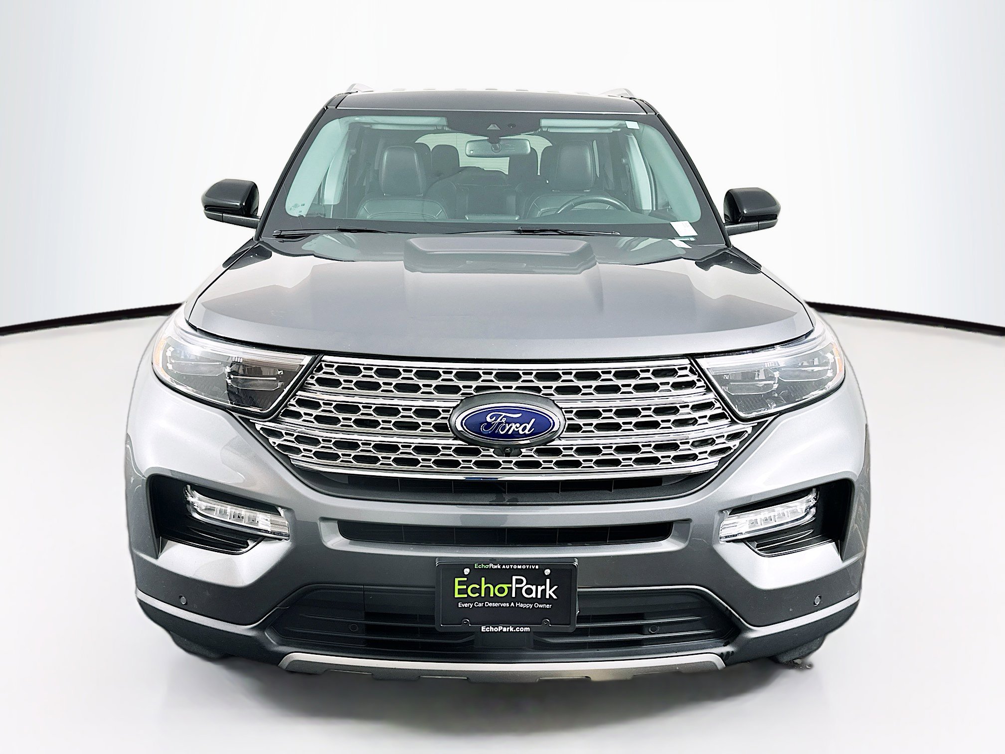 Used 2024 Ford Explorer Limited image 2