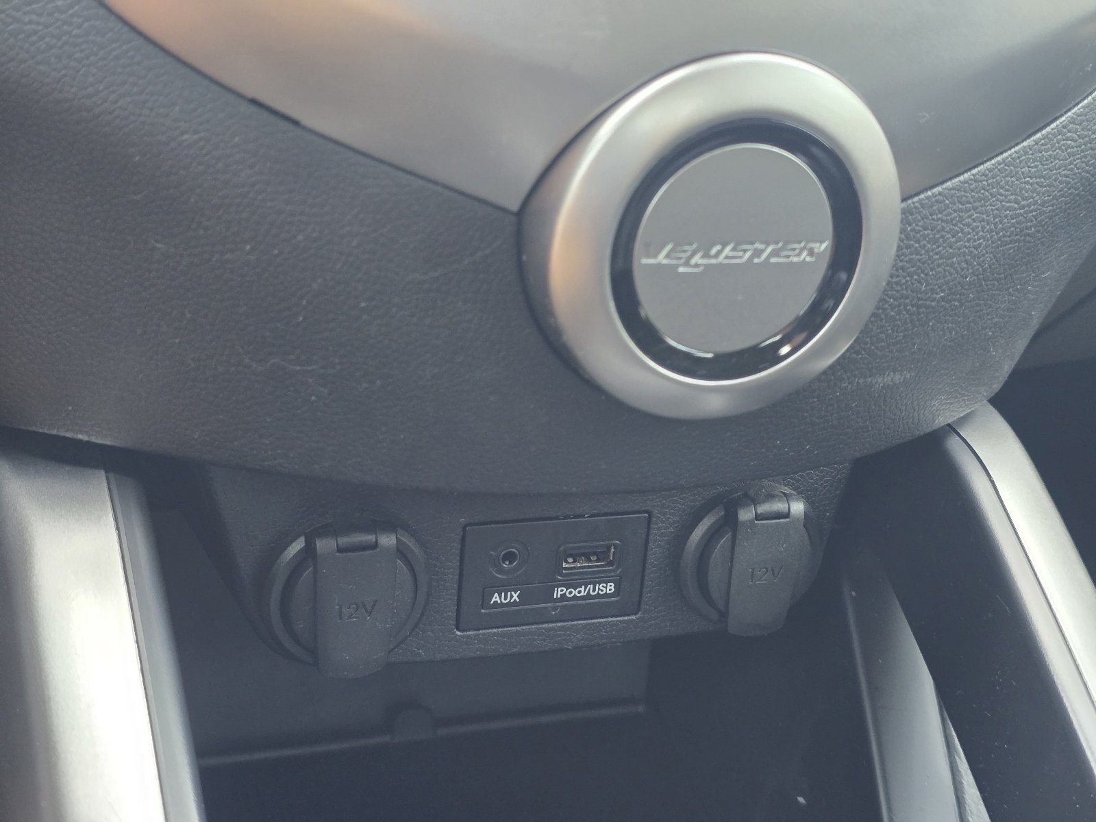 Used 2015 Hyundai Veloster RE:FLEX Edition FWD image 20