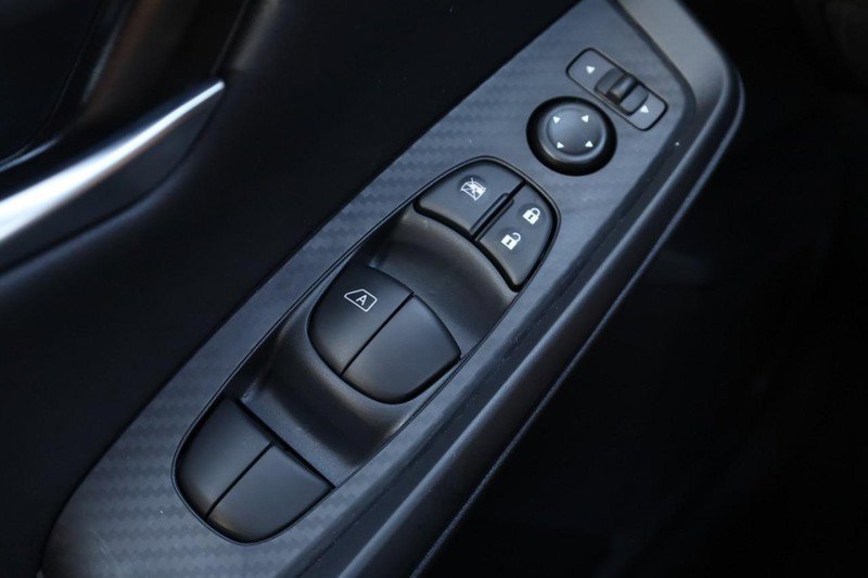 New 2025 Nissan Sentra SV image 17