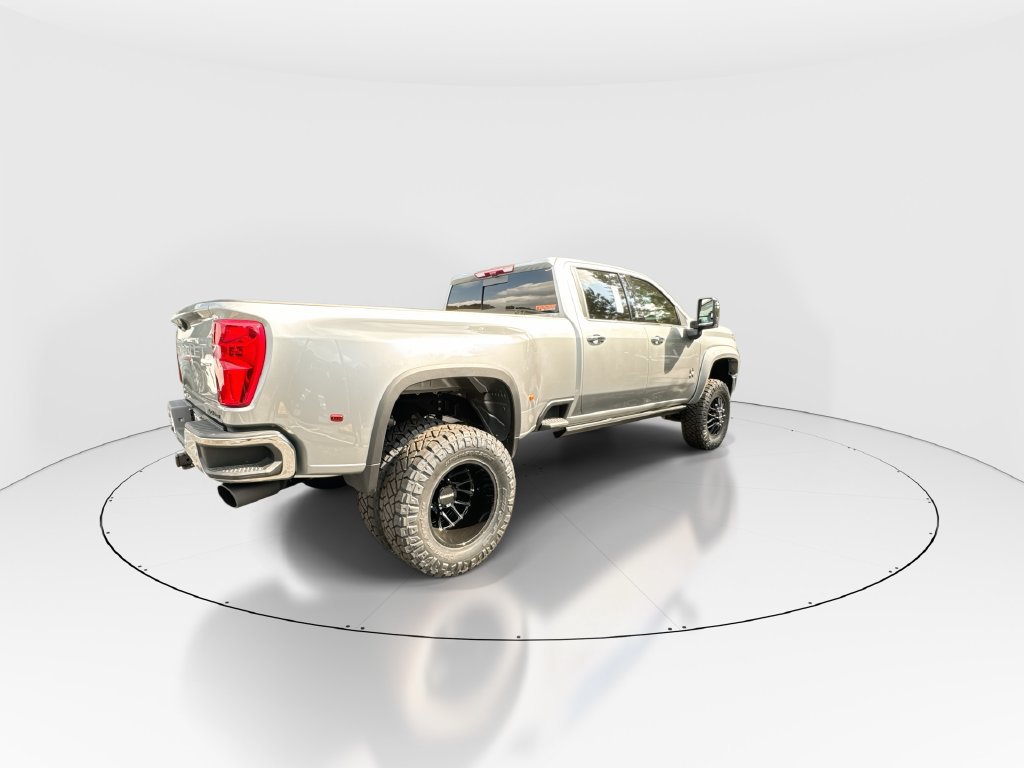New 2026 Chevrolet Silverado 3500 LTZ w/ LTZ Plus Package AWD/4WD image 8