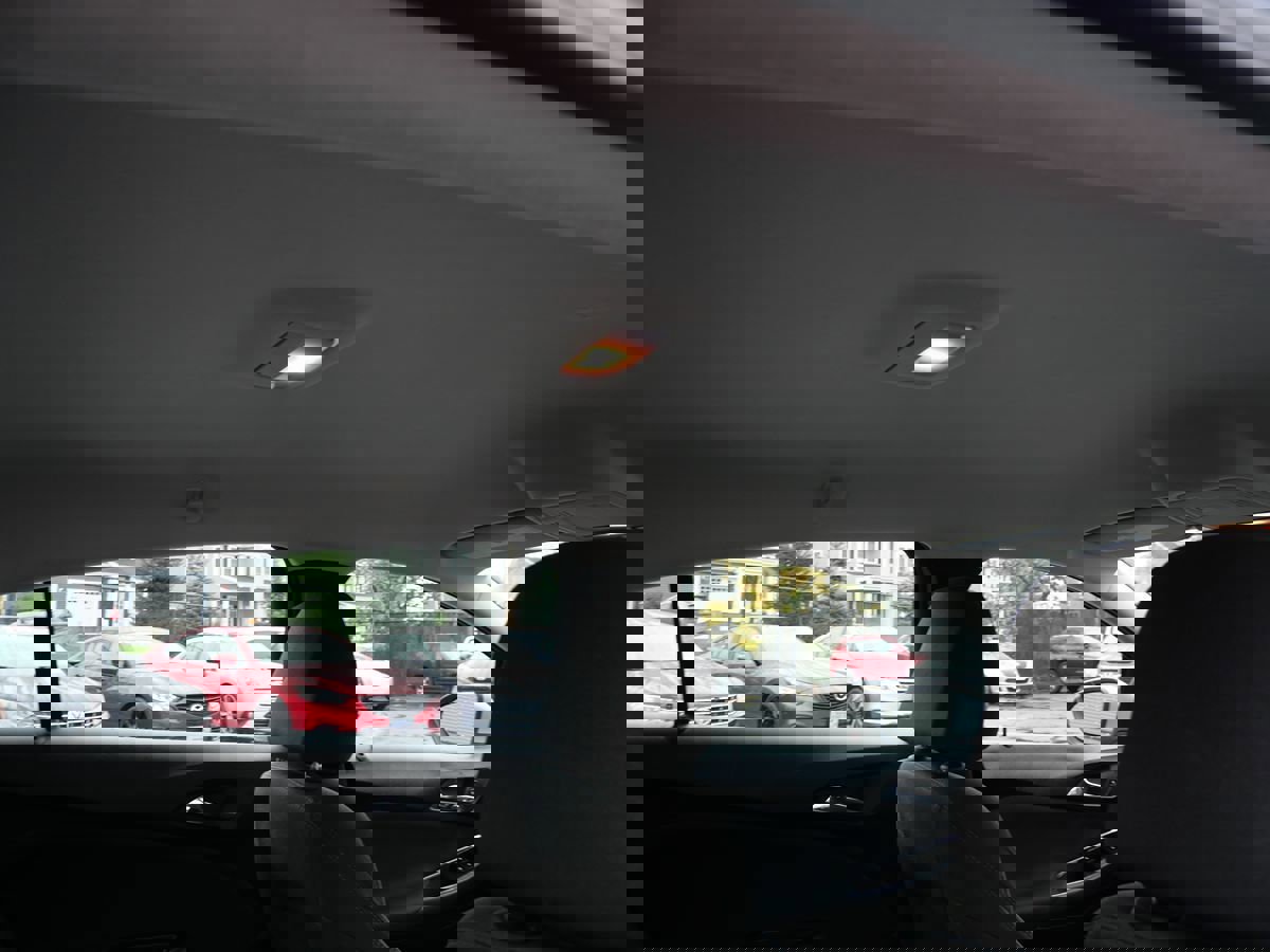 Used 2017 Chevrolet Cruze LT w/ Convenience Package image 28