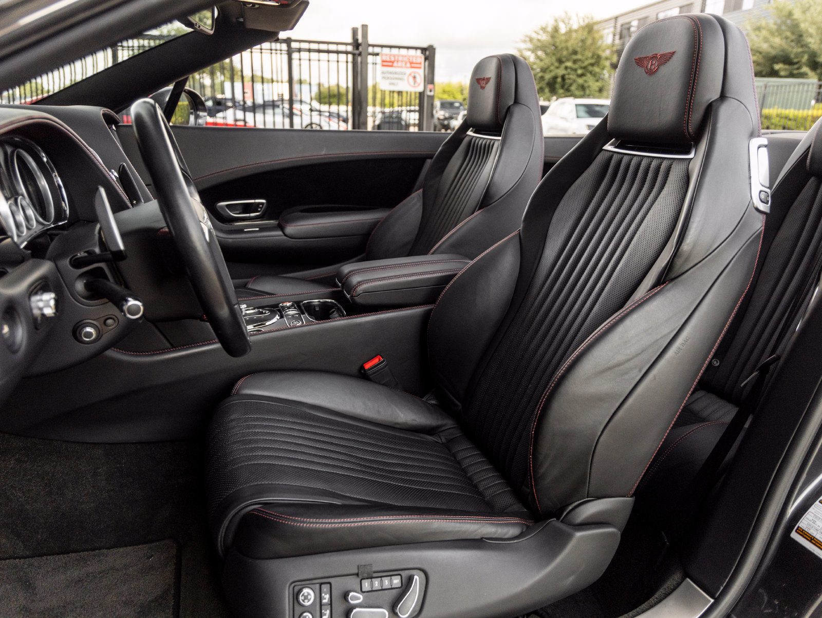 Used 2017 Bentley Continental GT AWD/4WD image 26