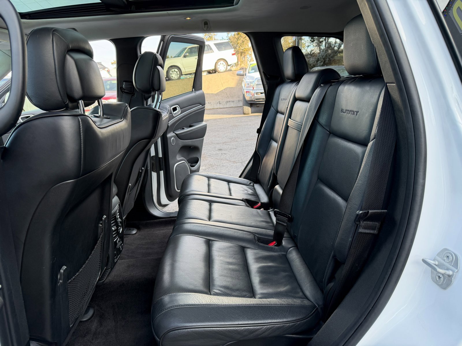 Used 2018 Jeep Grand Cherokee Summit image 10