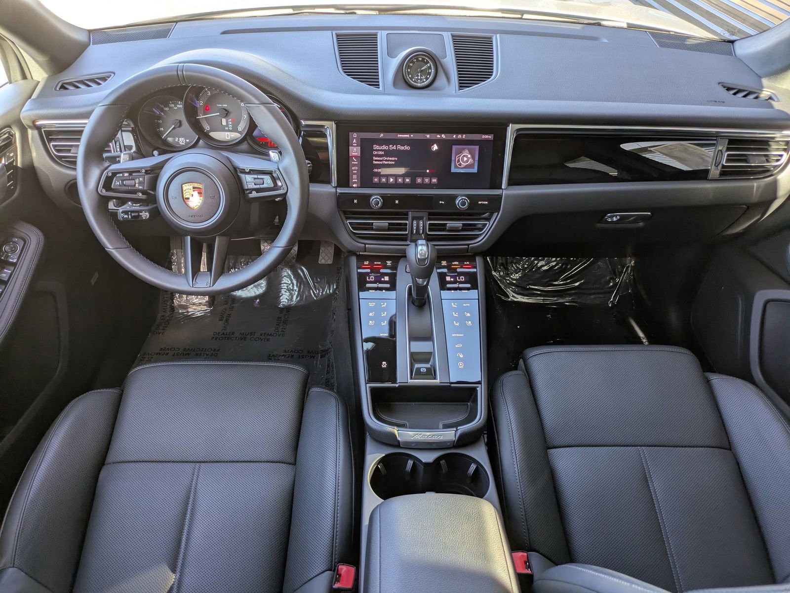 Certified 2026 Porsche Macan image 23