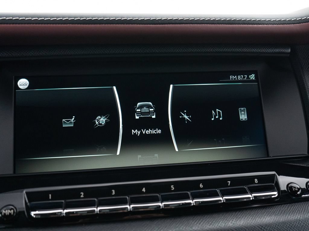 Certified 2023 Rolls-Royce Cullinan AWD/4WD image 45
