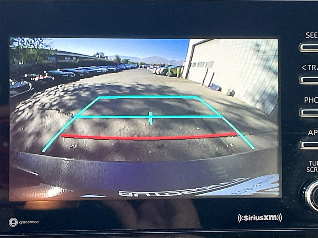 Used 2022 Toyota Prius image 14