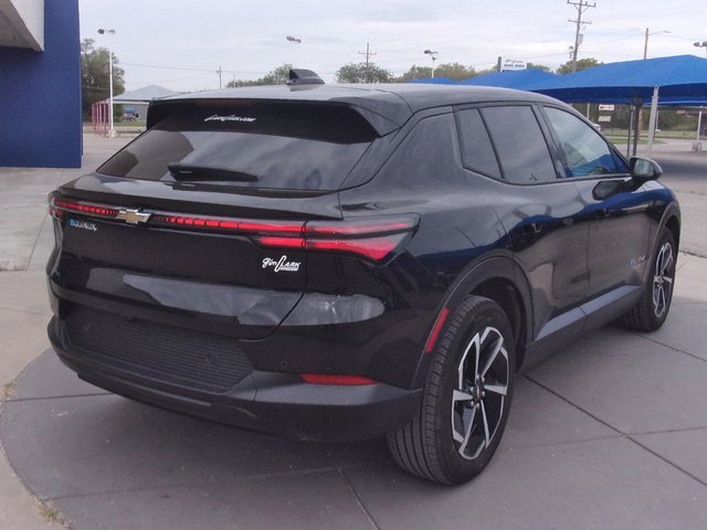 Used 2025 Chevrolet Equinox EV LT image 9