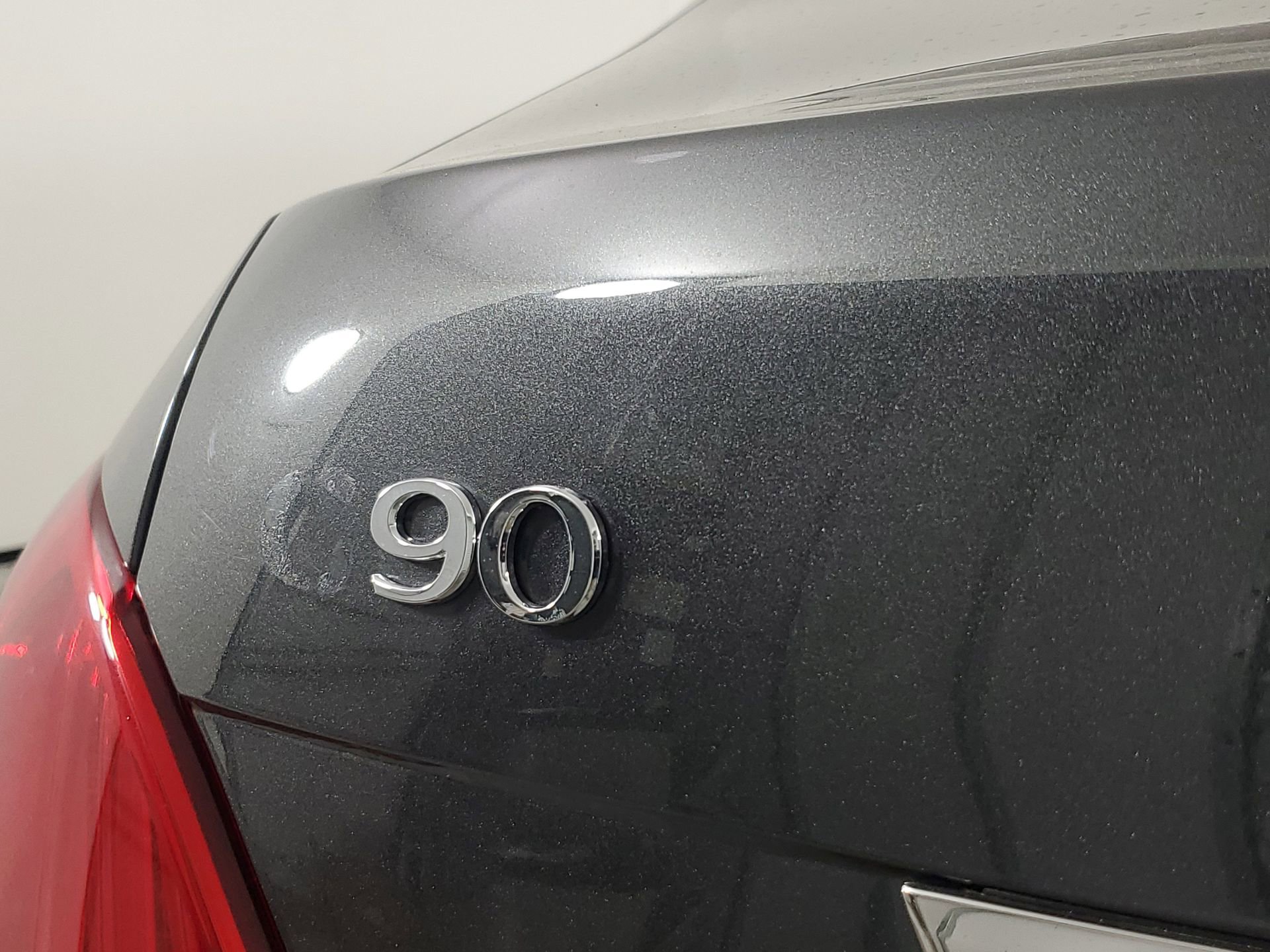 Used 2017 Genesis G90 3.3T Premium image 20