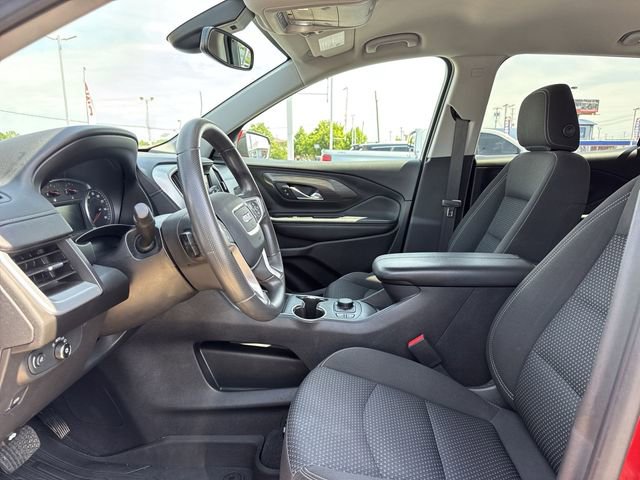 Used 2023 GMC Terrain SLE w/ Driver Convenience Package FWD image 11
