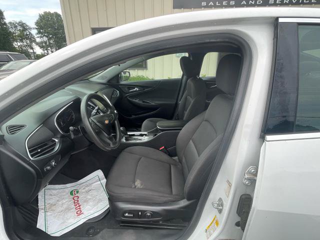 Used 2019 Chevrolet Malibu LT FWD image 11