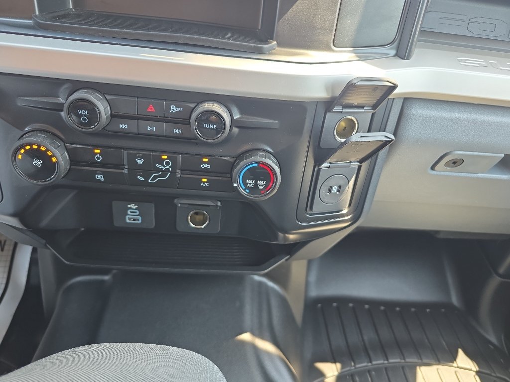 Used 2025 Ford F250 XL AWD/4WD image 33