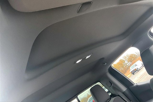 Used 2020 GMC Sierra 1500 Elevation w/ Elevation Value Package image 28