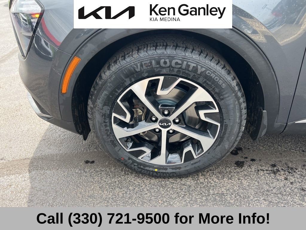 Certified 2023 Kia Sportage EX image 17